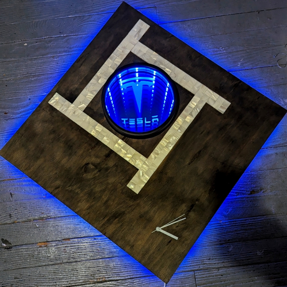 Tesla LED Infinity Mirror Wall Clock Modern Art Optical Illusion Pearl Mosaic
